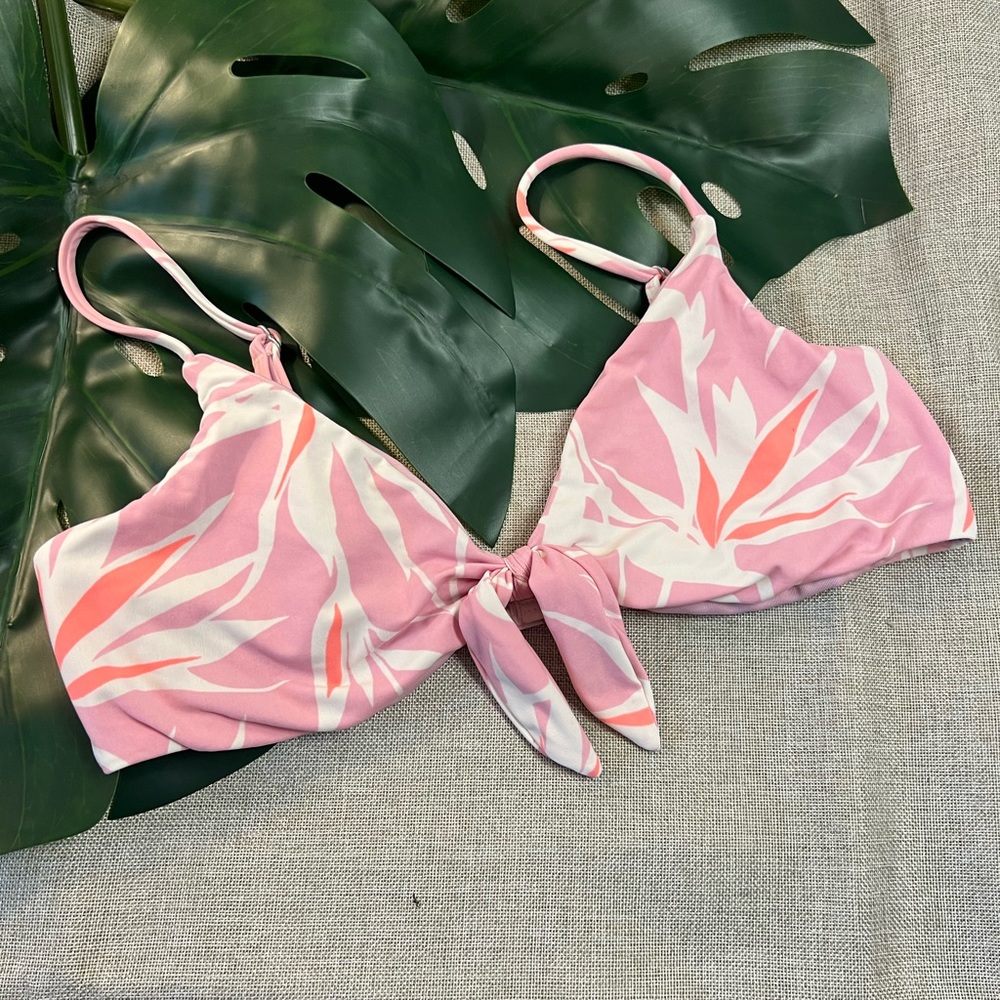 Billabong Women's Another Paradise Knot Trilet Bikini Top - Picture 3 of 6